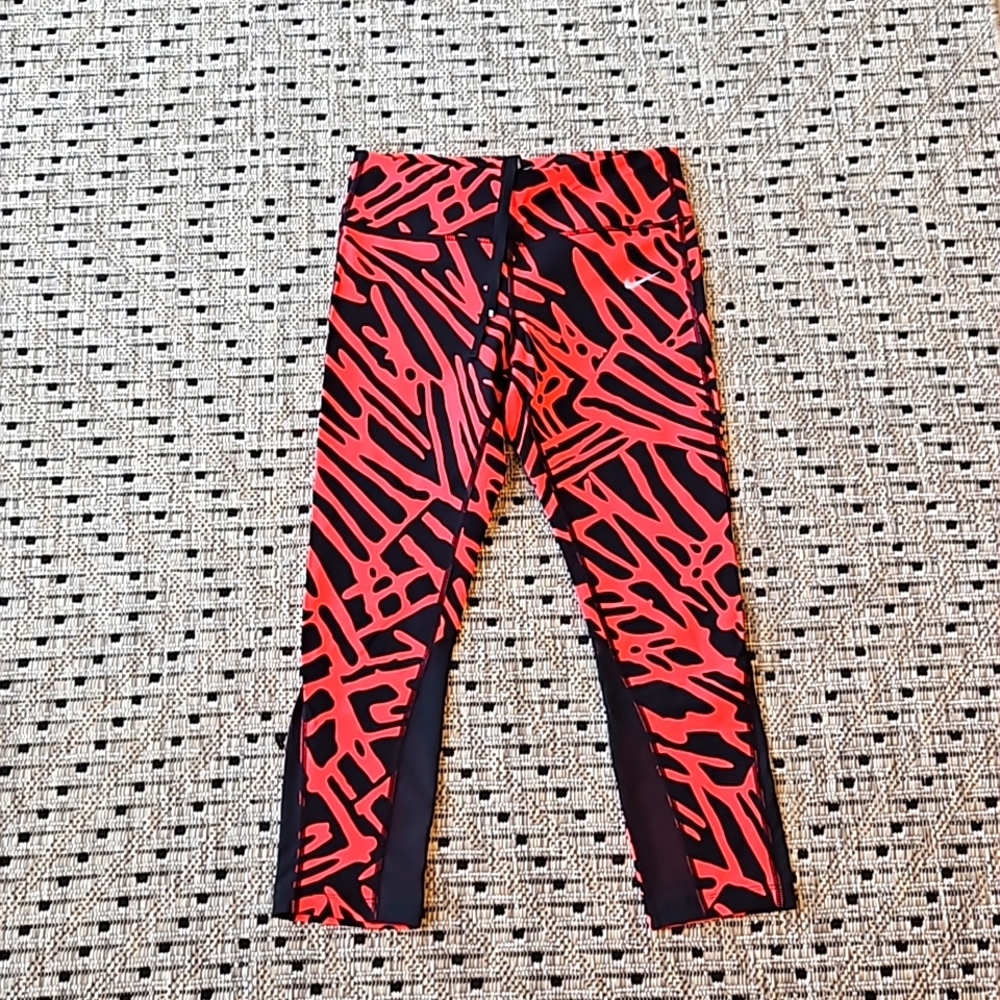Nike leggings, Size M